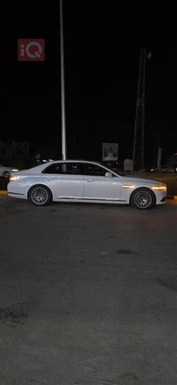 جنسس G90